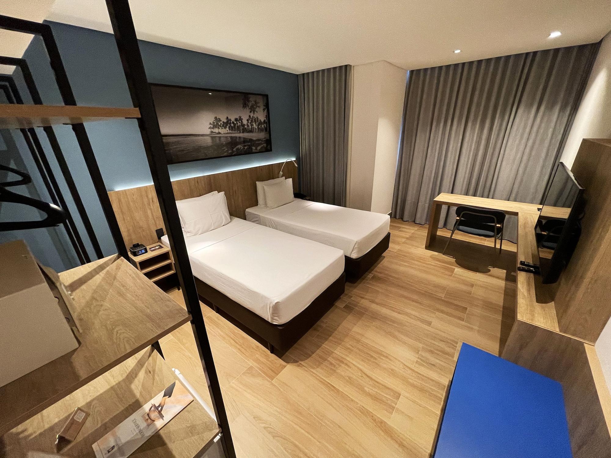 Hotel Senac Ilha Do Boi Vitória Exteriér fotografie A room at the hotel