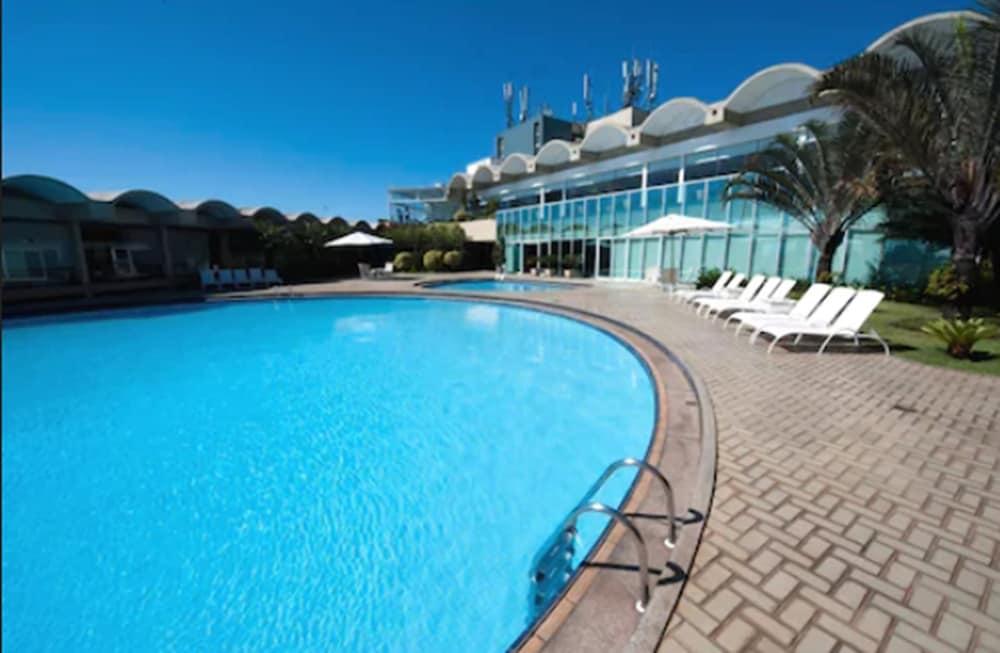 Hotel Senac Ilha Do Boi Vitória Exteriér fotografie The pool at the hotel