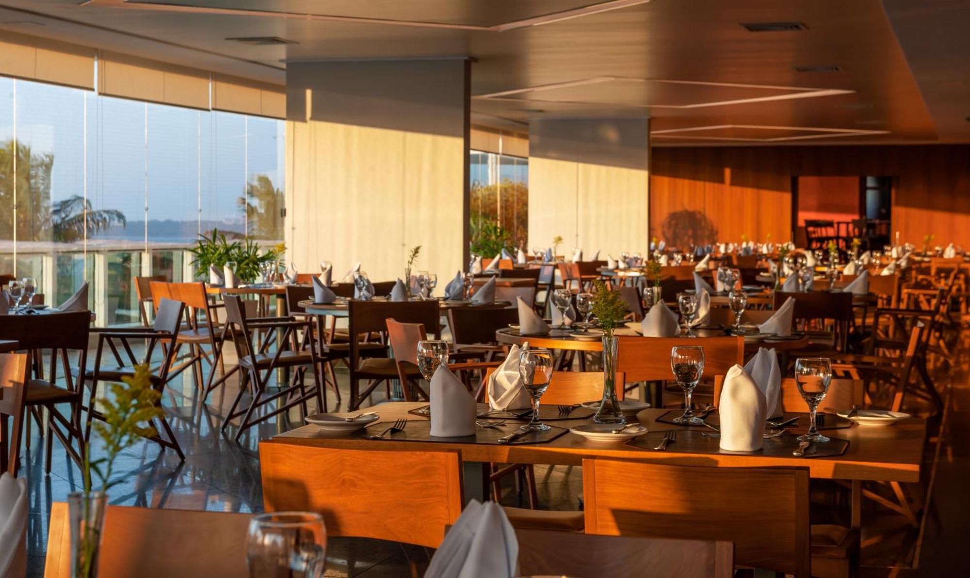 Hotel Senac Ilha Do Boi Vitória Exteriér fotografie The restaurant