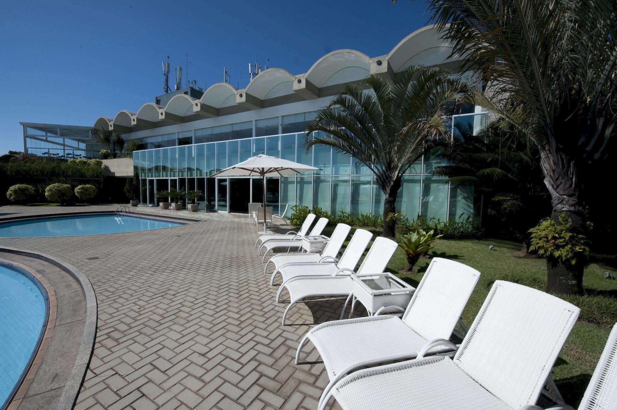 Hotel Senac Ilha Do Boi Vitória Exteriér fotografie The pool at the hotel